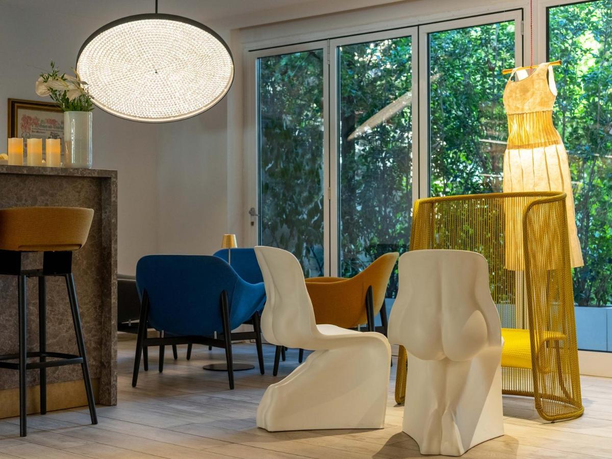 Schlosshof Charme Resort - Hotel & Camping 라나 외부 사진